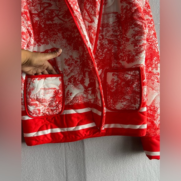 Women’s Quilted Jacket, Size Medium - Picture 4 of 9